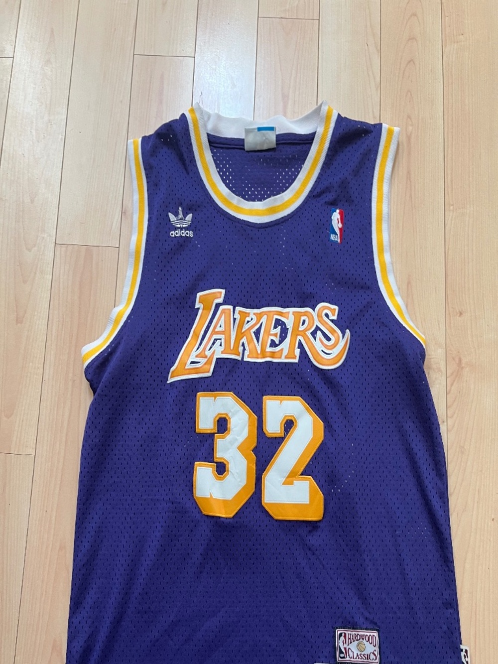Los Angeles Lakers Magic Johnson jersey